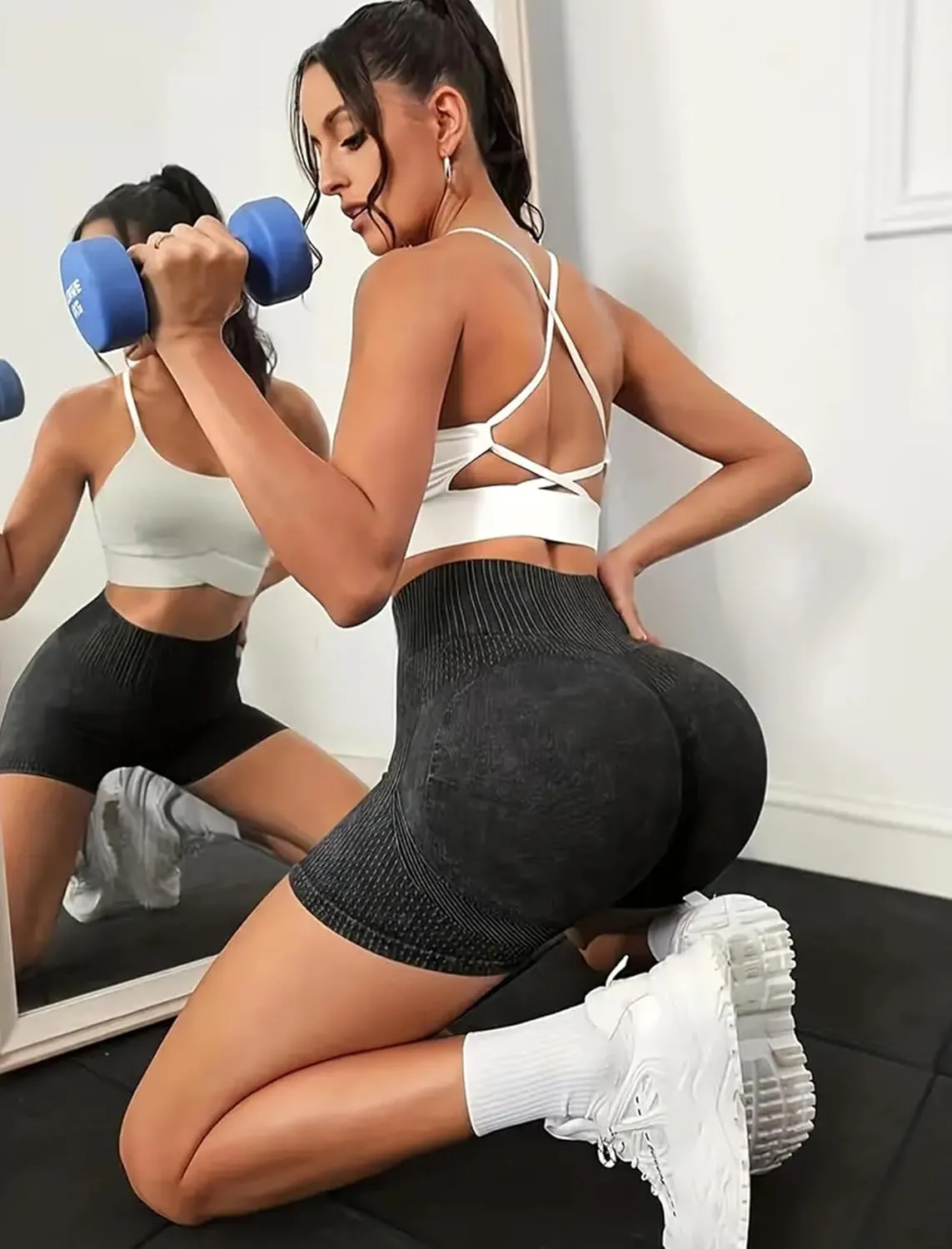 Women's Butt Lifting Shorts Workout Shorts High Waisted Booty Scrunch Shorts Athletic Gym Yoga Shorts for Women